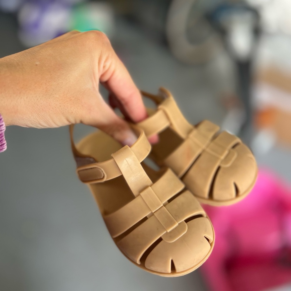 Zara toddler jelly sandals 7c